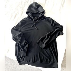 Cozy Earth Bamboo Hoodie - Black
Was $160 - worn twice 
Perfect condition